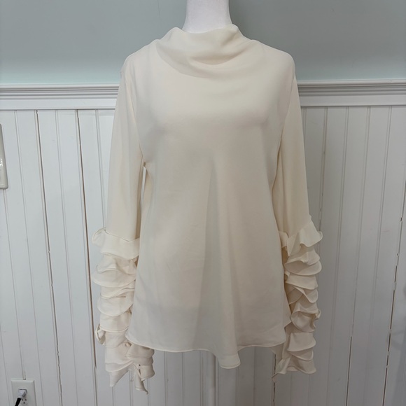 H&M Ruffle Sleeved Blouse - Picture 4 of 12